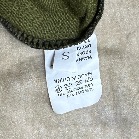 Color Block Sweater - Picture 3 of 3